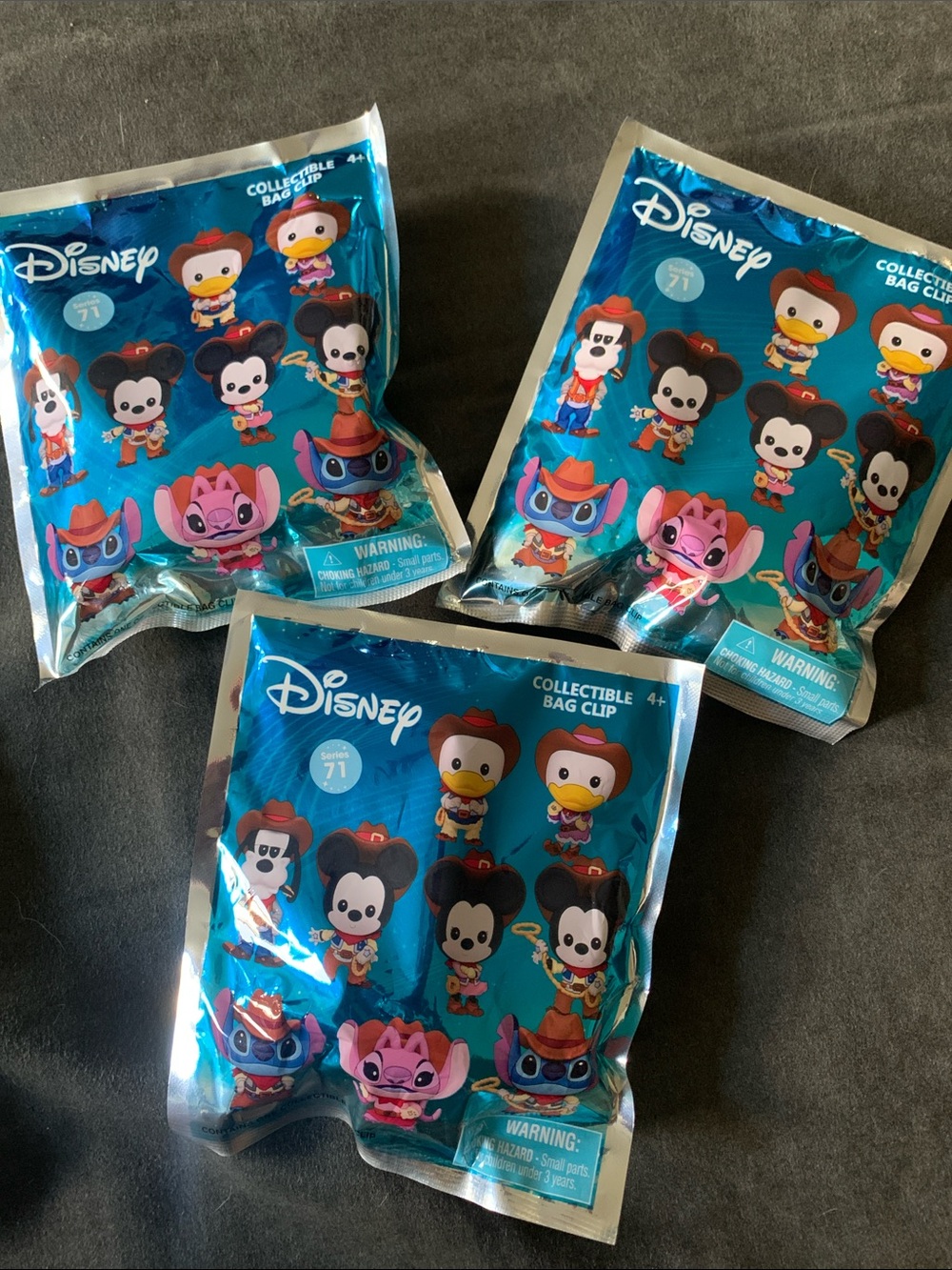 NWT 3pk Disney Western Collectible Mystery Bag Clip Set